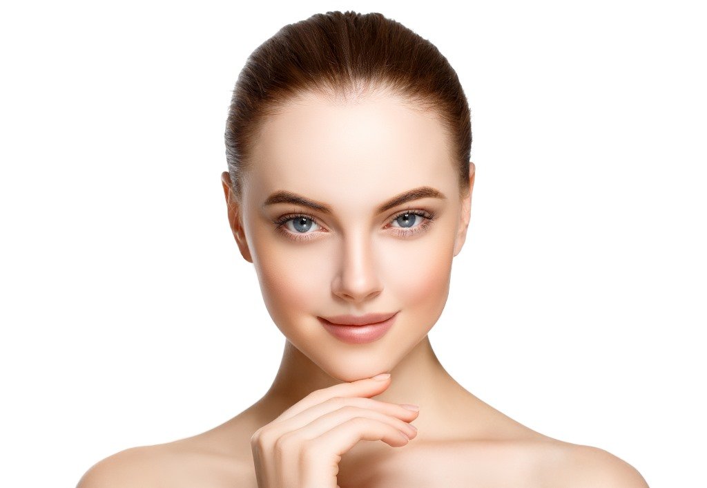 Lee más sobre el artículo Rinoplastia y blefaroplastia, equilibrio y belleza en un solo paso